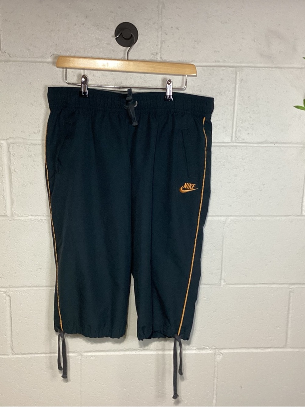 Nike Womens Bermuda Style Joggers